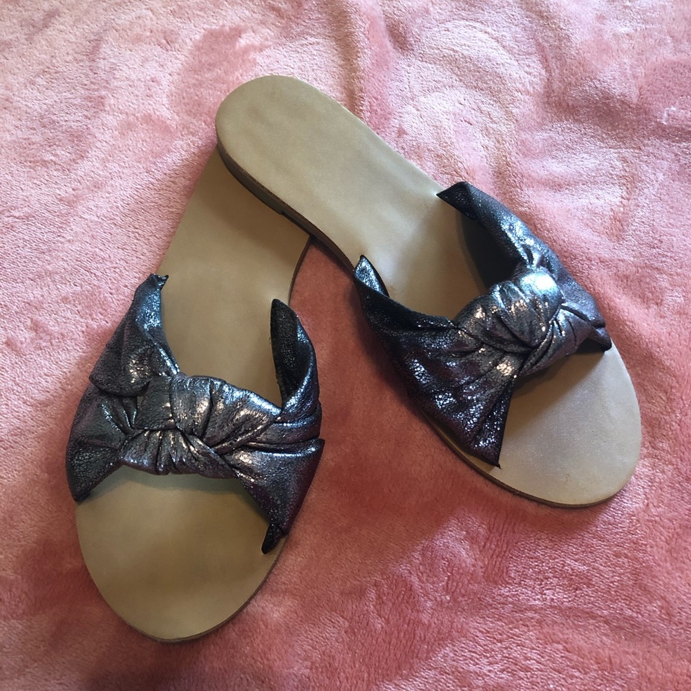 Target/Bronze Sandals 👡